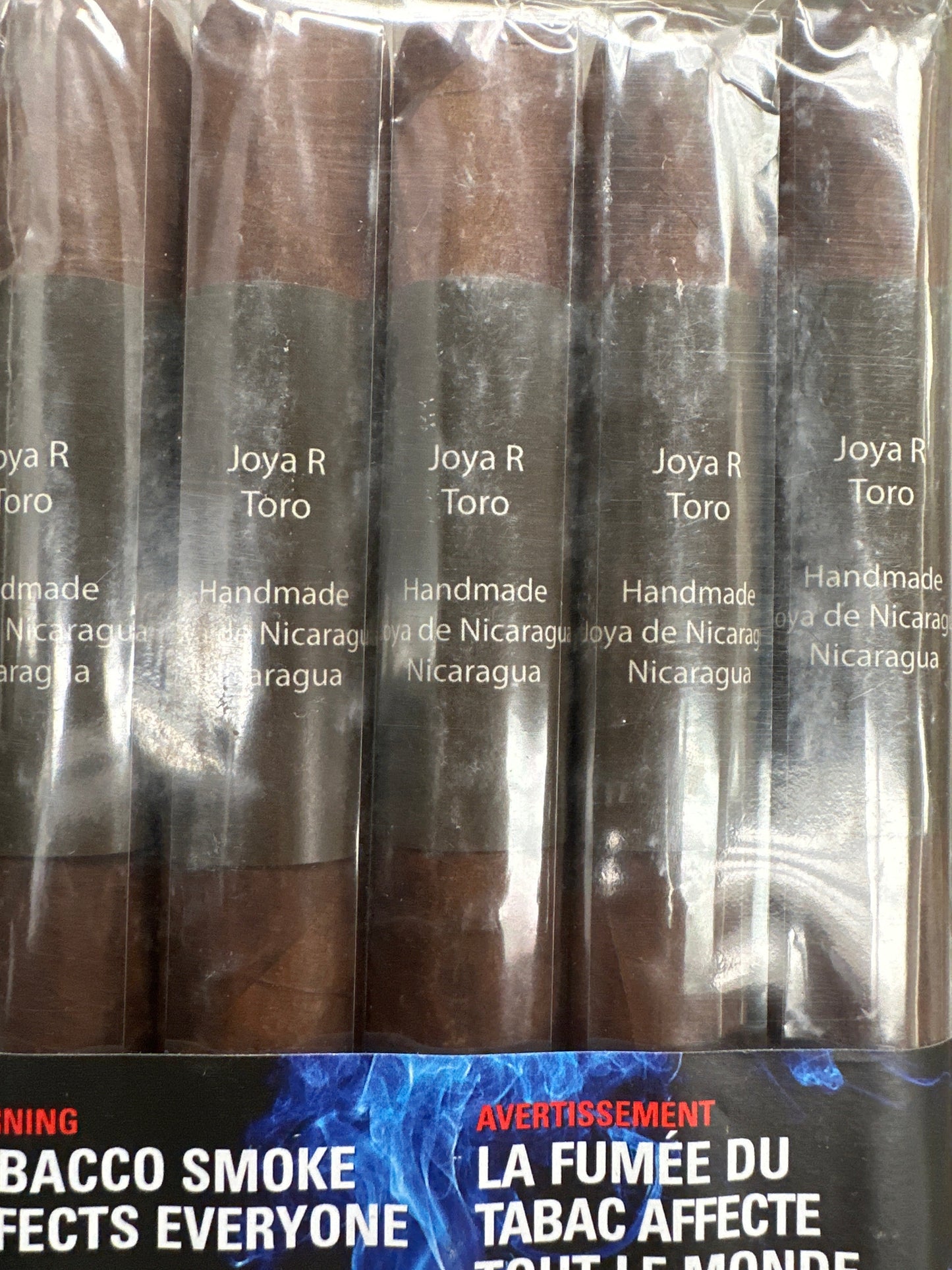 Cigar - Joya R Toro